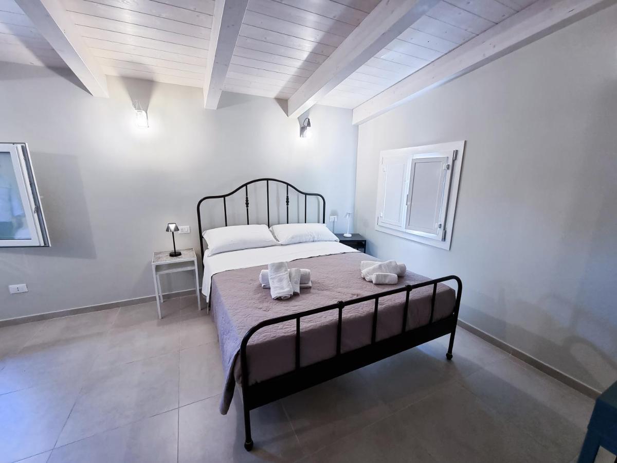 Civico 33 Bed & Breakfast Scalea Exterior foto